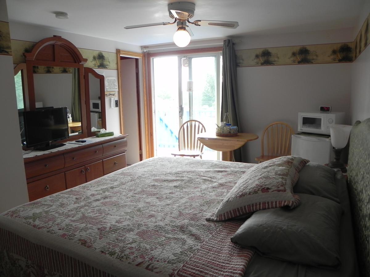 Lakeview Motel & Cottages סאובל ביץ' מראה חיצוני תמונה